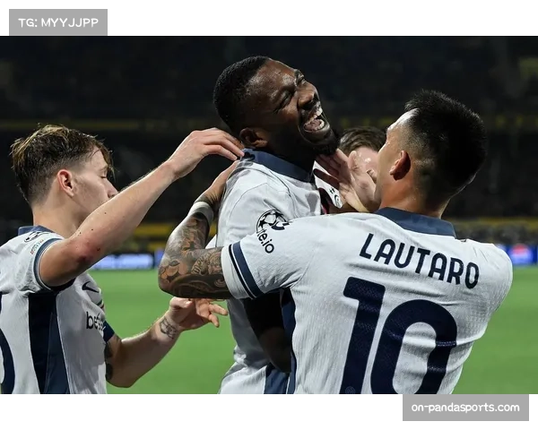 半场报道：国米0-1暂时落后曼城，劳塔罗失点，哈兰德头球破门